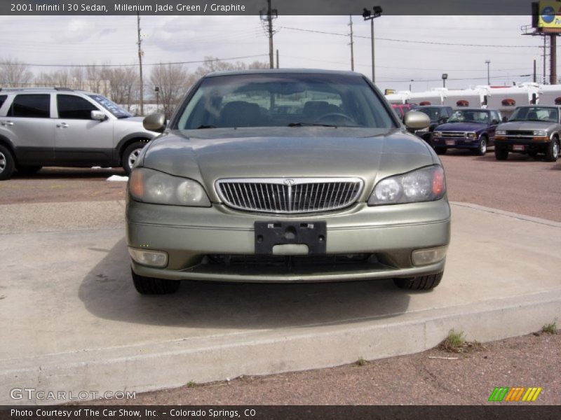 Millenium Jade Green / Graphite 2001 Infiniti I 30 Sedan