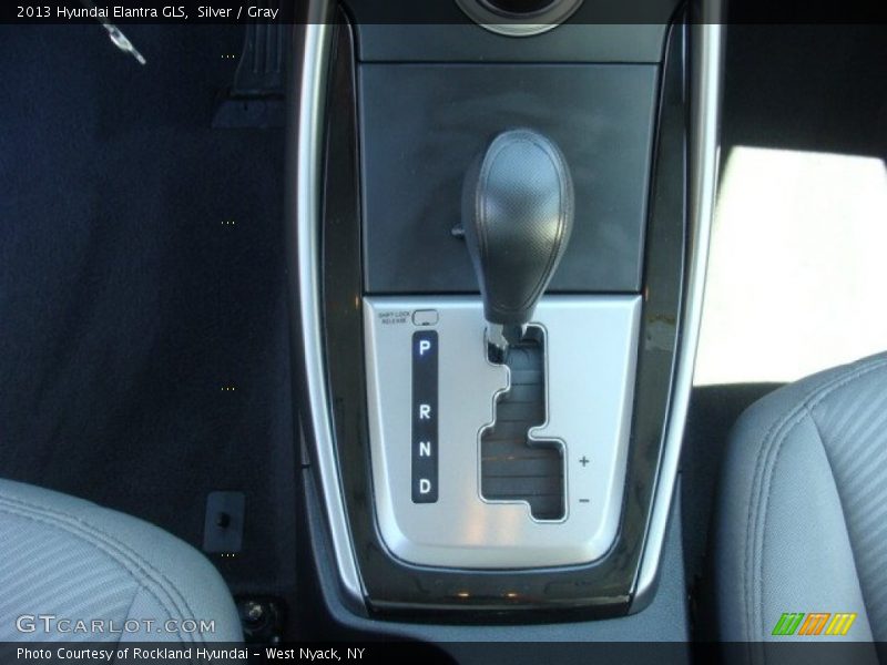 Silver / Gray 2013 Hyundai Elantra GLS