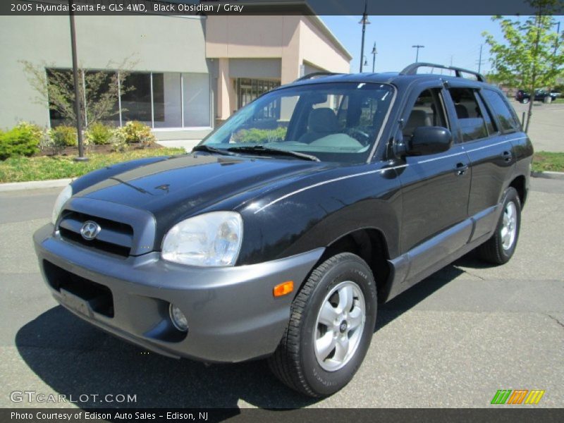 Front 3/4 View of 2005 Santa Fe GLS 4WD