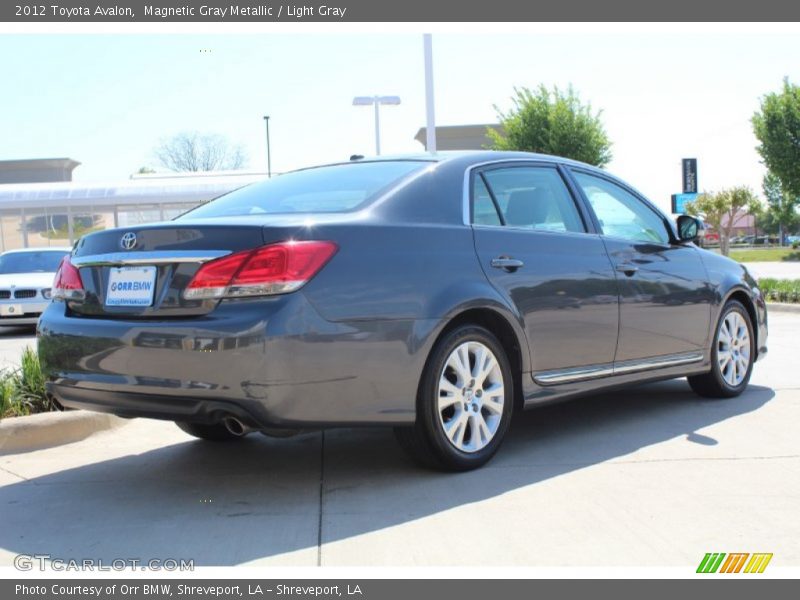 Magnetic Gray Metallic / Light Gray 2012 Toyota Avalon