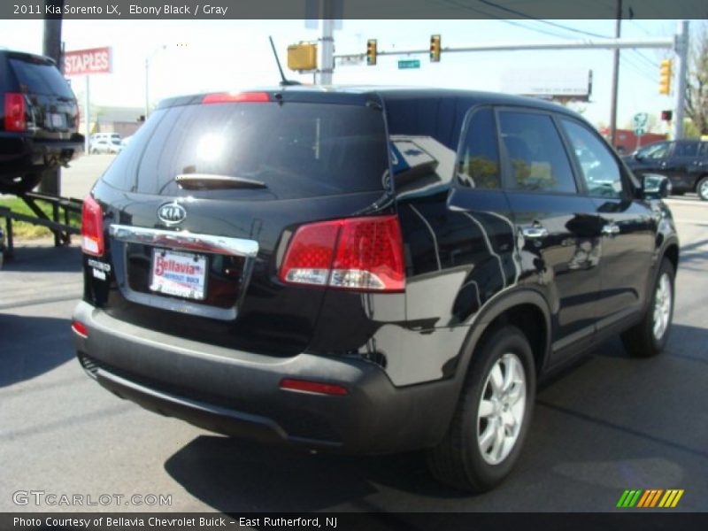 Ebony Black / Gray 2011 Kia Sorento LX