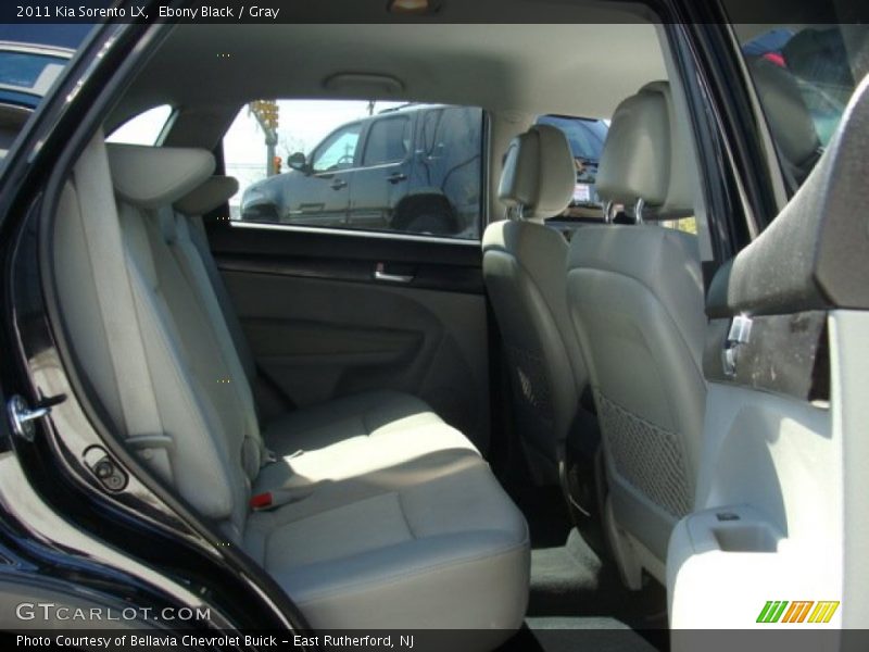 Ebony Black / Gray 2011 Kia Sorento LX