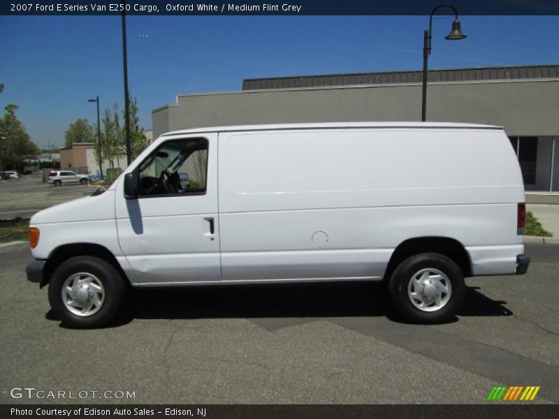 Oxford White / Medium Flint Grey 2007 Ford E Series Van E250 Cargo