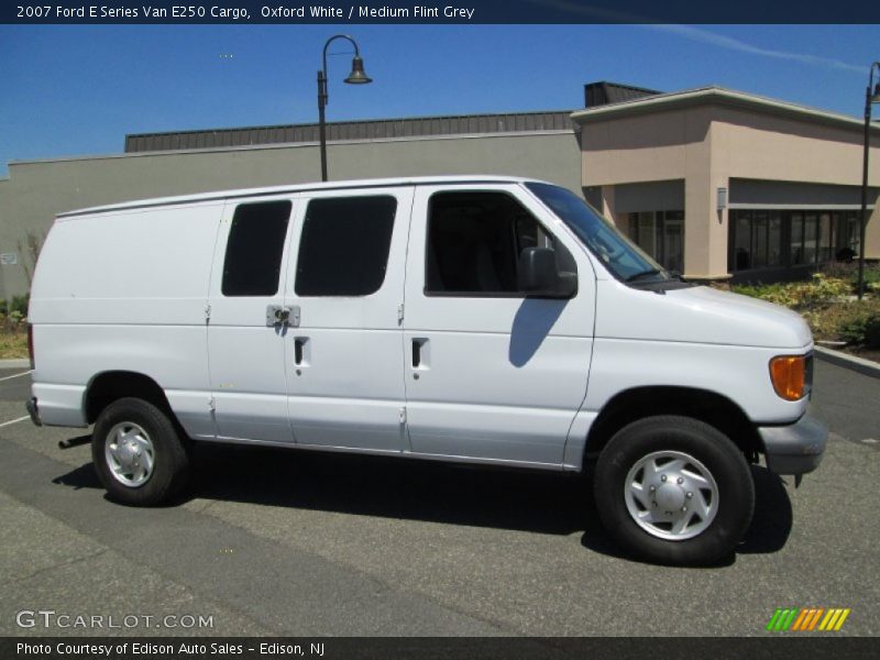 Oxford White / Medium Flint Grey 2007 Ford E Series Van E250 Cargo