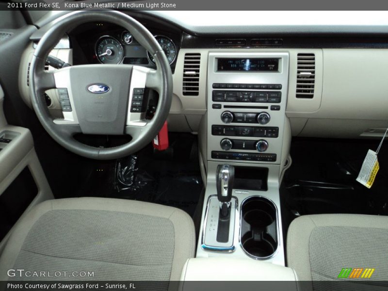 Kona Blue Metallic / Medium Light Stone 2011 Ford Flex SE