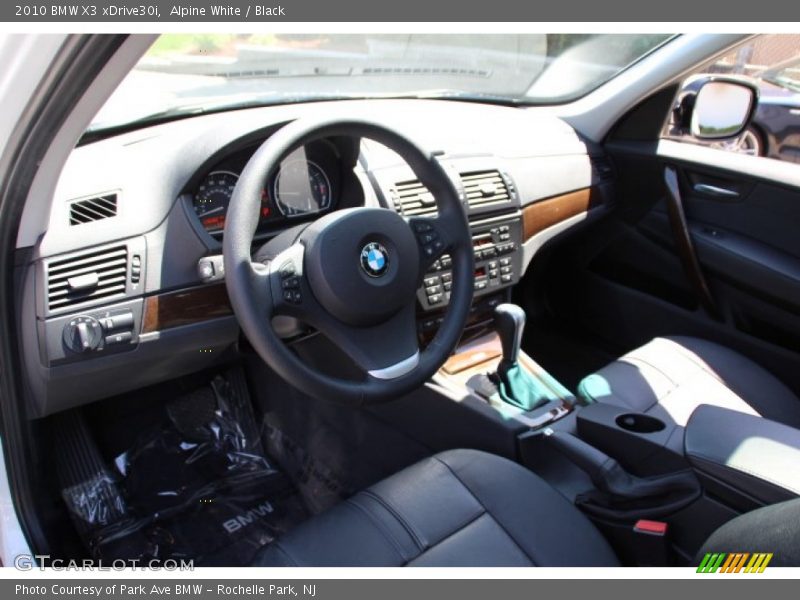 Alpine White / Black 2010 BMW X3 xDrive30i
