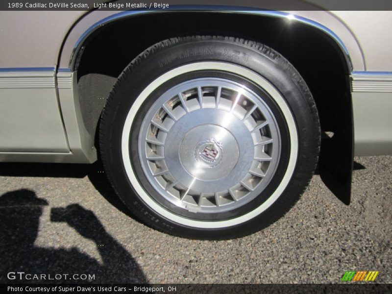 Light Beige Metallic / Beige 1989 Cadillac DeVille Sedan