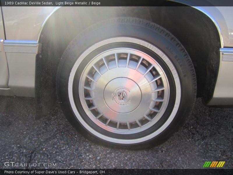 Light Beige Metallic / Beige 1989 Cadillac DeVille Sedan