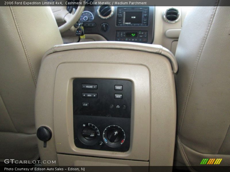 Cashmere Tri-Coat Metallic / Medium Parchment 2006 Ford Expedition Limited 4x4