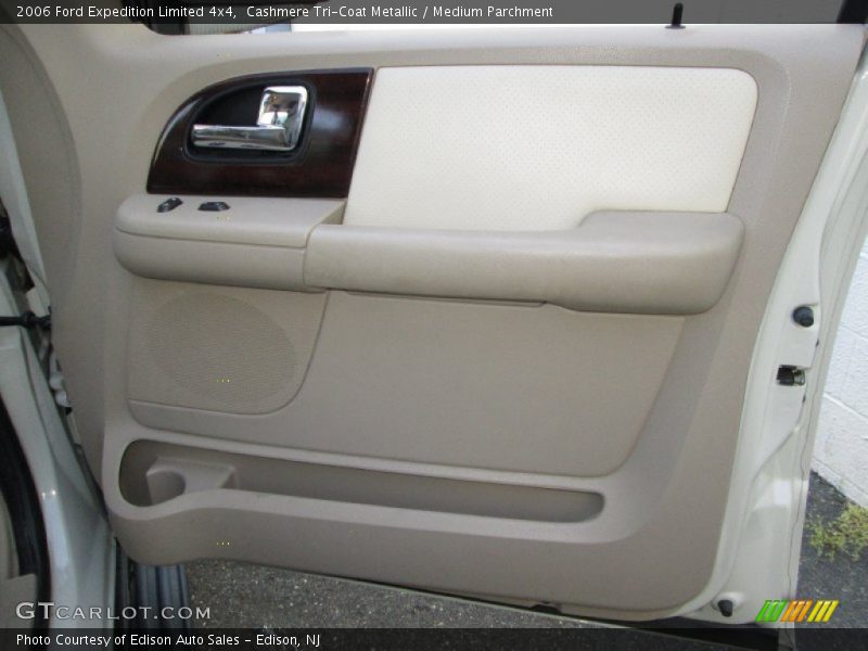 Cashmere Tri-Coat Metallic / Medium Parchment 2006 Ford Expedition Limited 4x4