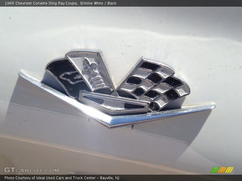 Ermine White / Black 1966 Chevrolet Corvette Sting Ray Coupe