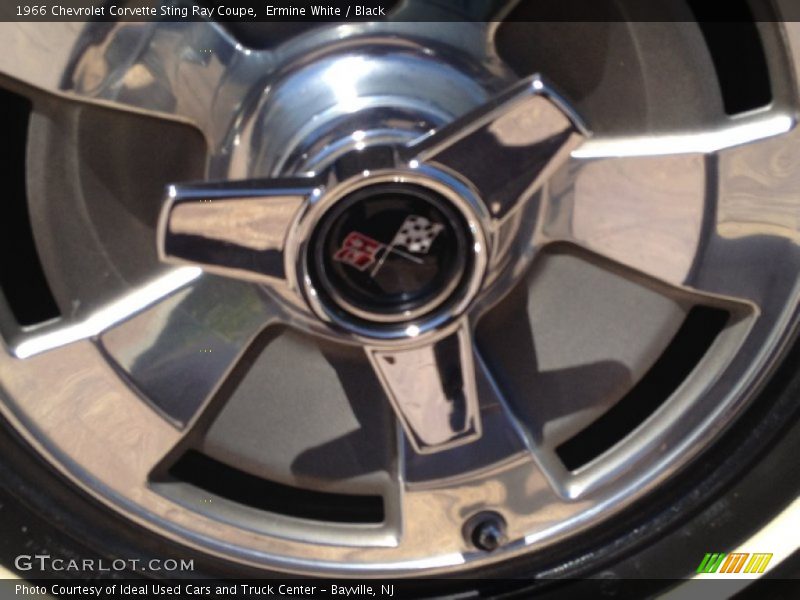 Ermine White / Black 1966 Chevrolet Corvette Sting Ray Coupe