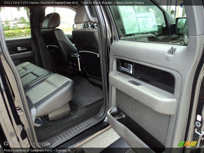 Door Panel of 2011 F150 Harley-Davidson SuperCrew 4x4