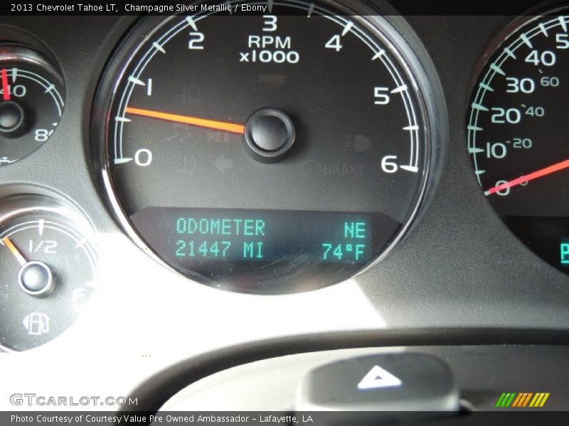 Champagne Silver Metallic / Ebony 2013 Chevrolet Tahoe LT