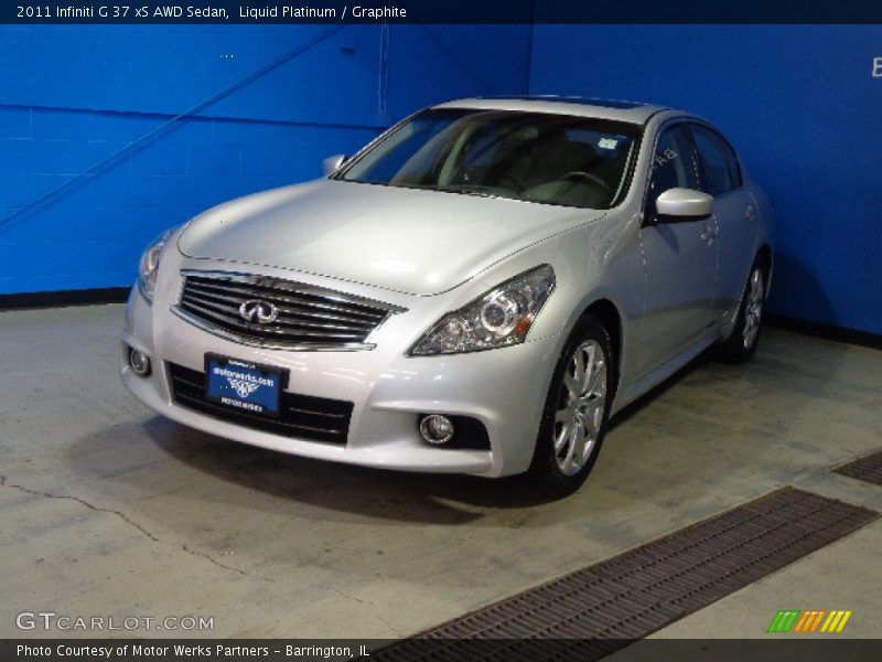 Liquid Platinum / Graphite 2011 Infiniti G 37 xS AWD Sedan
