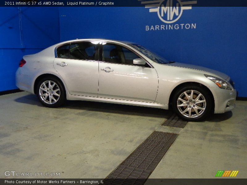 Liquid Platinum / Graphite 2011 Infiniti G 37 xS AWD Sedan