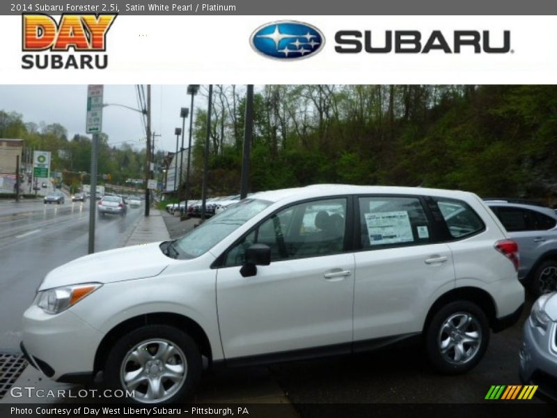 Satin White Pearl / Platinum 2014 Subaru Forester 2.5i