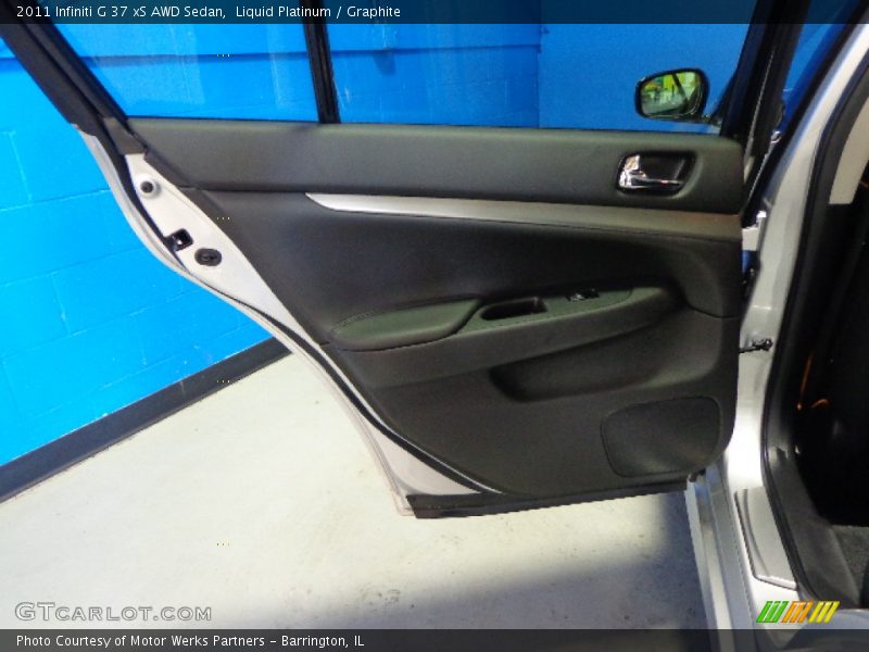 Liquid Platinum / Graphite 2011 Infiniti G 37 xS AWD Sedan