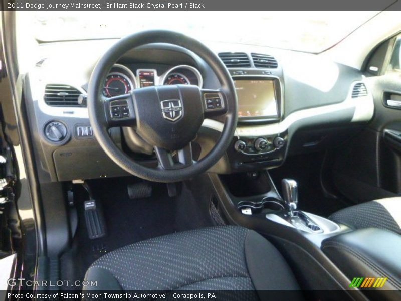 Brilliant Black Crystal Pearl / Black 2011 Dodge Journey Mainstreet