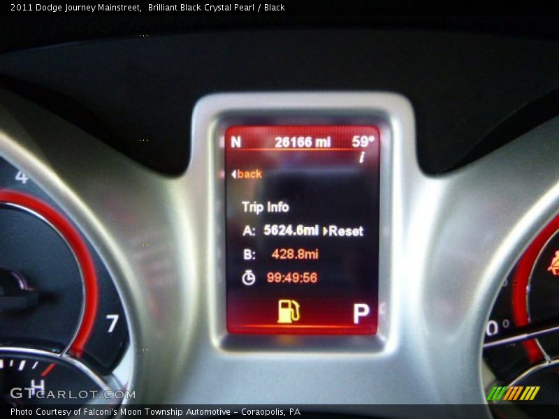 Brilliant Black Crystal Pearl / Black 2011 Dodge Journey Mainstreet