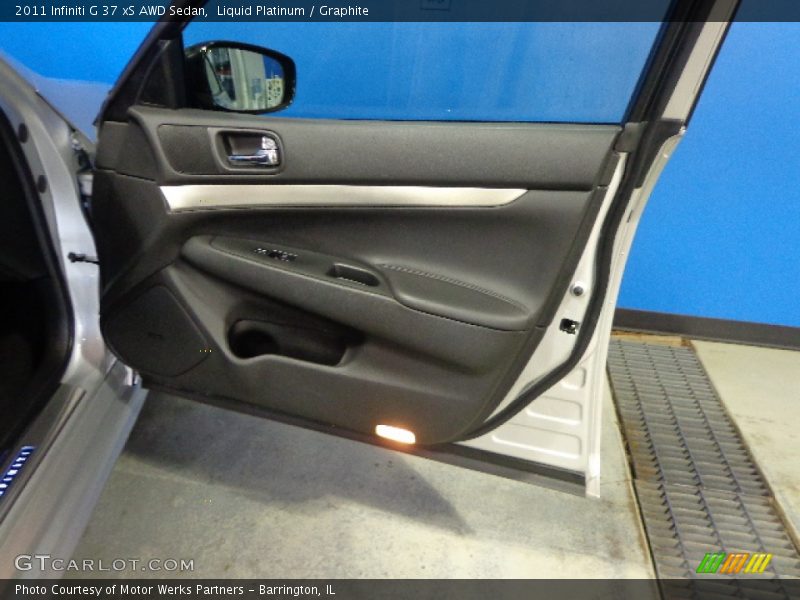 Liquid Platinum / Graphite 2011 Infiniti G 37 xS AWD Sedan