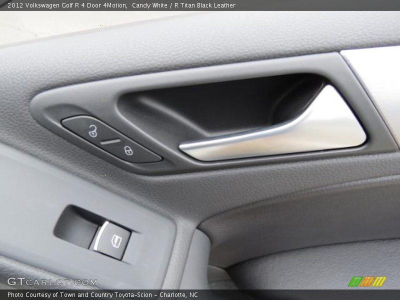 Candy White / R Titan Black Leather 2012 Volkswagen Golf R 4 Door 4Motion