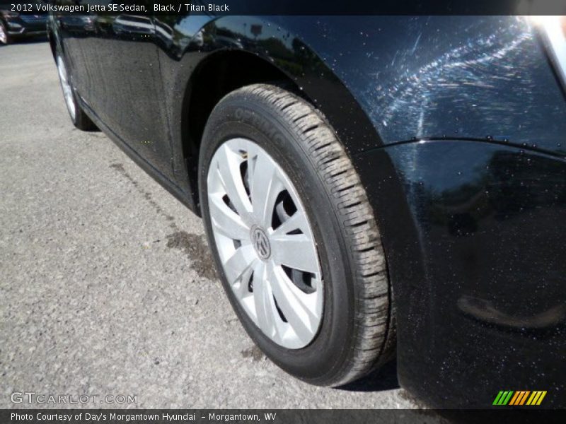 Black / Titan Black 2012 Volkswagen Jetta SE Sedan