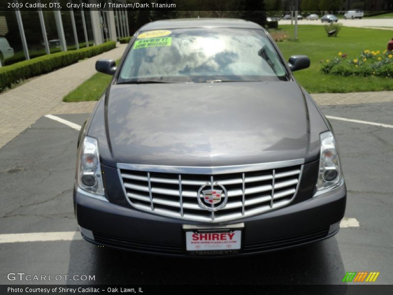 Gray Flannel / Titanium/Dark Titanium 2009 Cadillac DTS