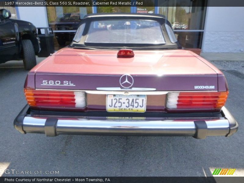 Cabernet Red Metallic / Red 1987 Mercedes-Benz SL Class 560 SL Roadster