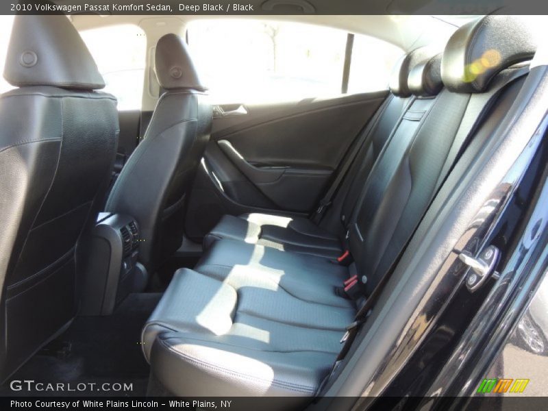Deep Black / Black 2010 Volkswagen Passat Komfort Sedan