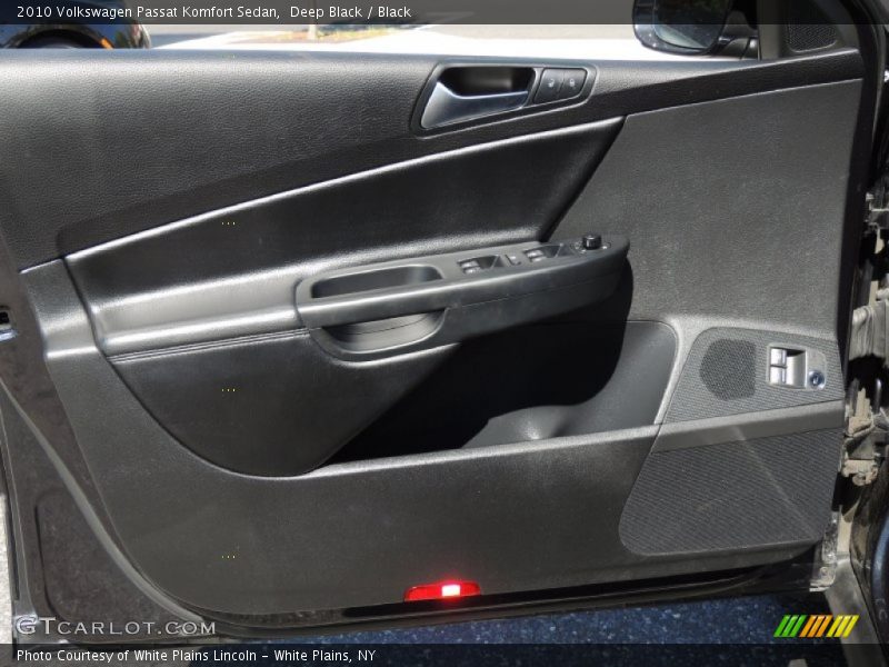 Deep Black / Black 2010 Volkswagen Passat Komfort Sedan