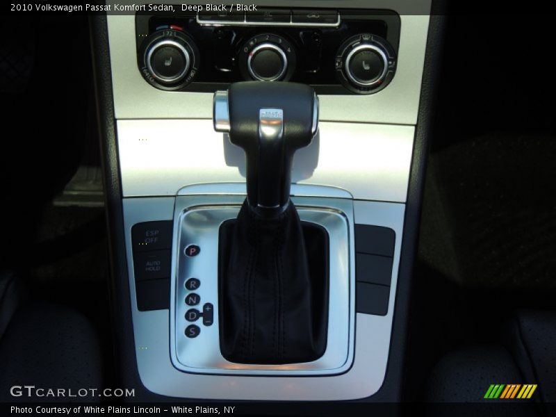 Deep Black / Black 2010 Volkswagen Passat Komfort Sedan