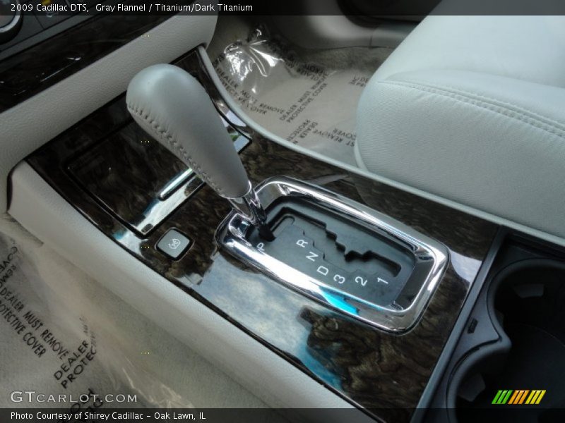 Gray Flannel / Titanium/Dark Titanium 2009 Cadillac DTS