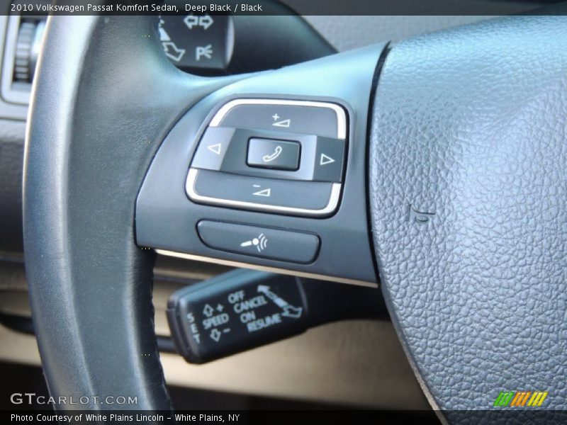 Deep Black / Black 2010 Volkswagen Passat Komfort Sedan