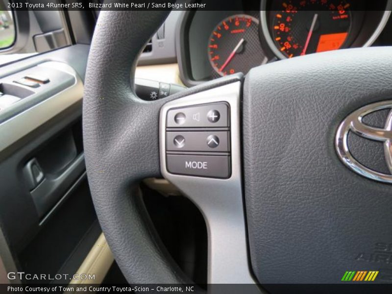 Blizzard White Pearl / Sand Beige Leather 2013 Toyota 4Runner SR5