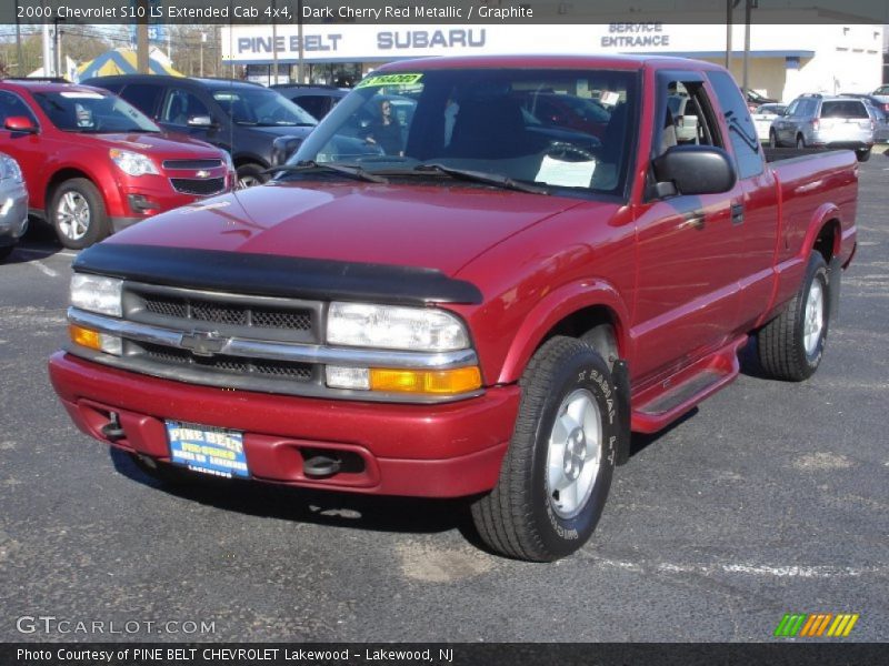 Dark Cherry Red Metallic / Graphite 2000 Chevrolet S10 LS Extended Cab 4x4
