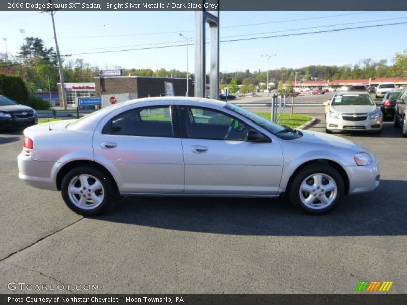 Bright Silver Metallic / Dark Slate Grey 2006 Dodge Stratus SXT Sedan