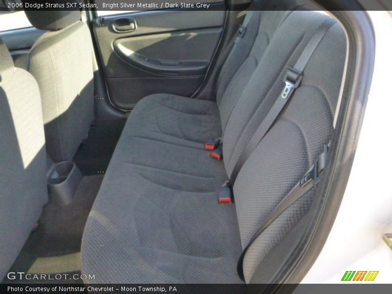 Bright Silver Metallic / Dark Slate Grey 2006 Dodge Stratus SXT Sedan