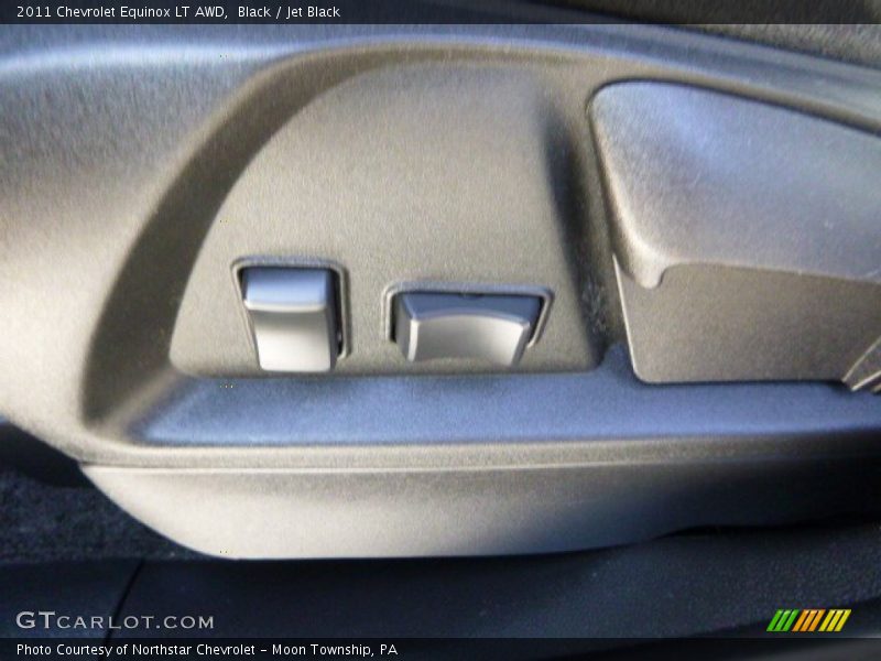 Black / Jet Black 2011 Chevrolet Equinox LT AWD