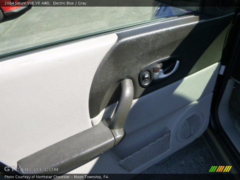 Electric Blue / Gray 2004 Saturn VUE V6 AWD