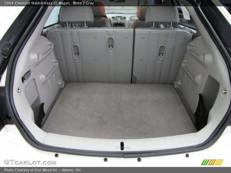 White / Gray 2004 Chevrolet Malibu Maxx LS Wagon