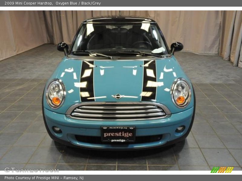 Oxygen Blue / Black/Grey 2009 Mini Cooper Hardtop