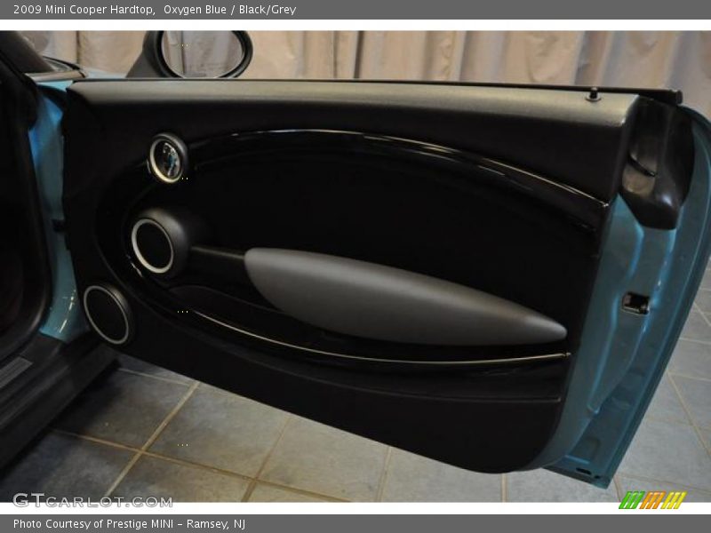 Oxygen Blue / Black/Grey 2009 Mini Cooper Hardtop