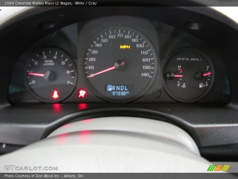 White / Gray 2004 Chevrolet Malibu Maxx LS Wagon