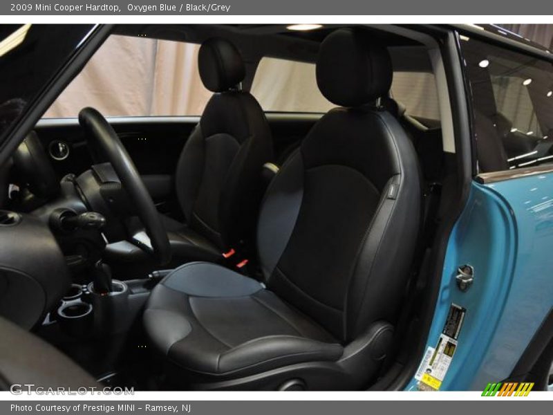 Oxygen Blue / Black/Grey 2009 Mini Cooper Hardtop