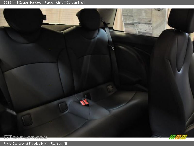 Pepper White / Carbon Black 2013 Mini Cooper Hardtop