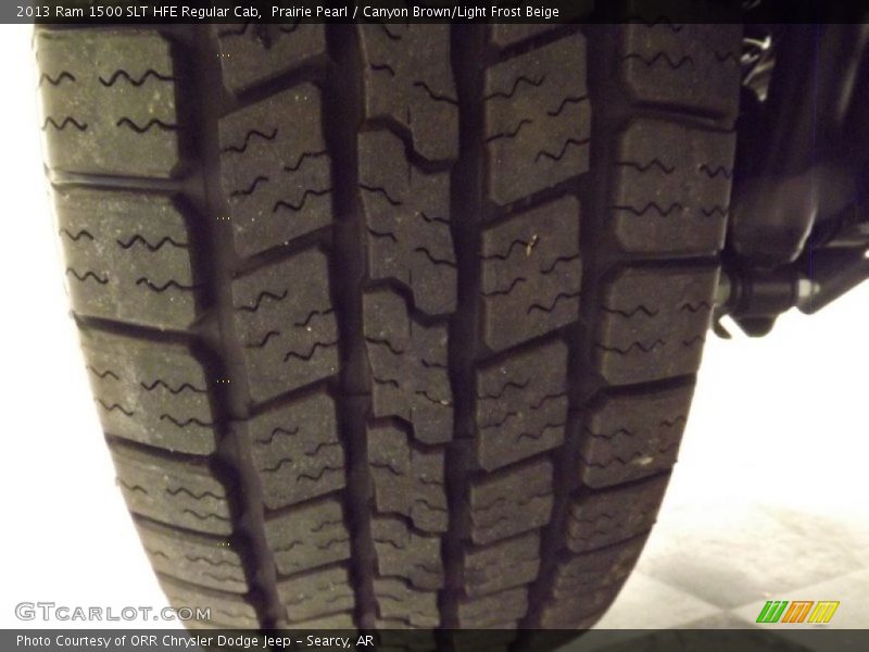 Prairie Pearl / Canyon Brown/Light Frost Beige 2013 Ram 1500 SLT HFE Regular Cab