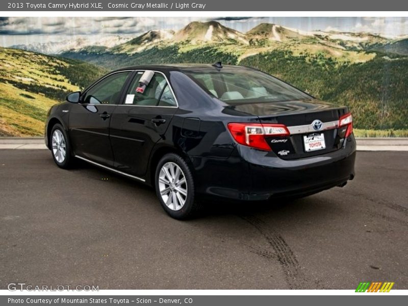 Cosmic Gray Metallic / Light Gray 2013 Toyota Camry Hybrid XLE