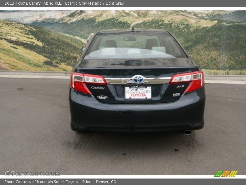 Cosmic Gray Metallic / Light Gray 2013 Toyota Camry Hybrid XLE