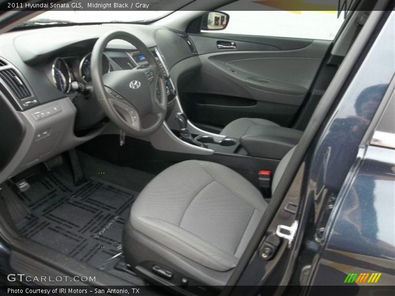 Midnight Black / Gray 2011 Hyundai Sonata GLS